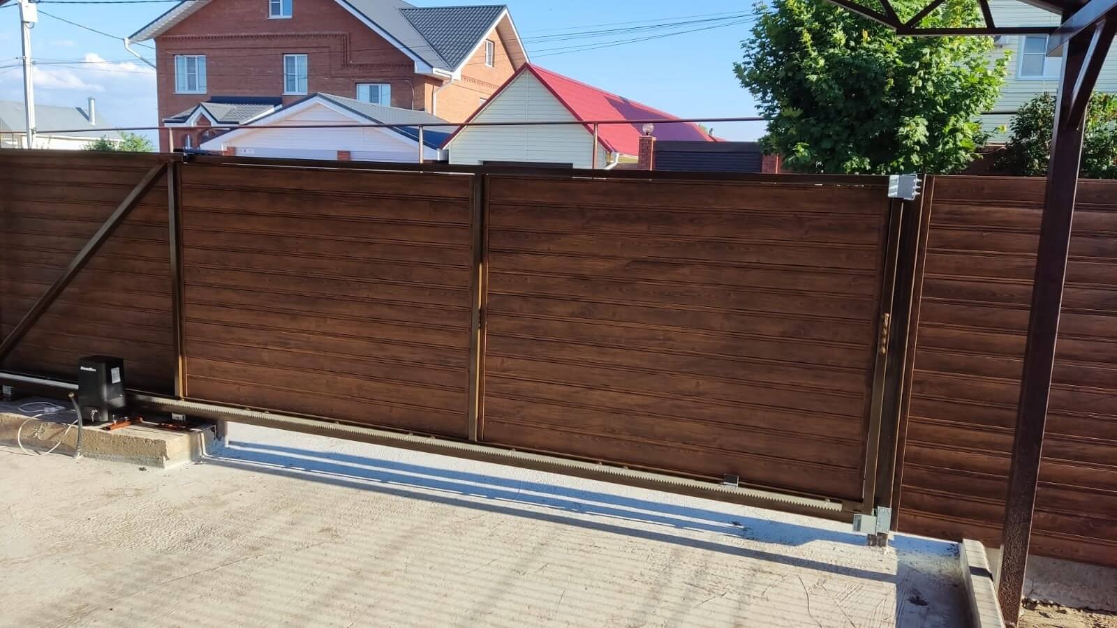 Забор-ранчо из металлопланкена 76м Printech Каштан 2-х сторонний фото3 в Киришах
