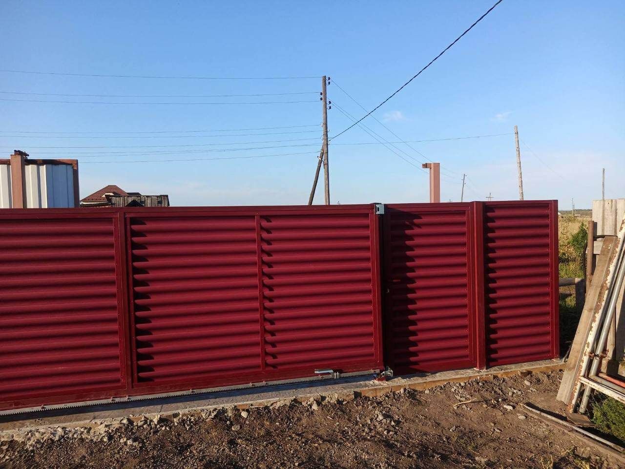 Забор-жалюзи 44м RAL3005/3005 Красное Вино двусторонний фото 2 в Киришах
