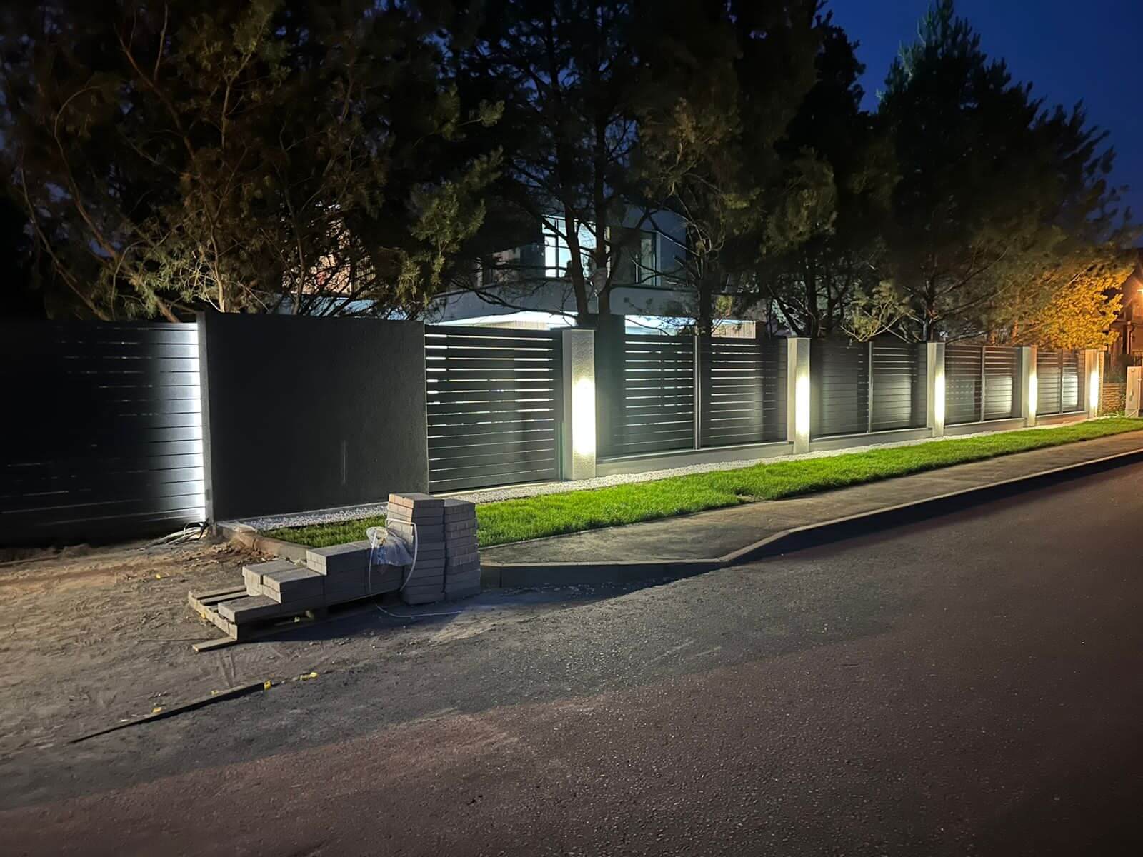 Забор-ранчо из металлопланкена 36м RAL7024 Серый Графит фото 11 в Киришах