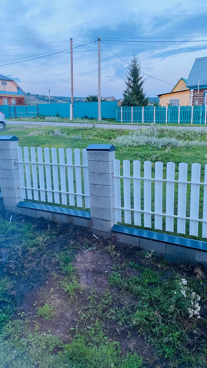Забор из евроштакетника 16м RAL9003/9003 Белый двусторонний фото 6 в Киришах