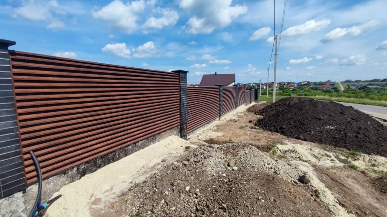 Забор-жалюзи из ламелей 54м ЭКО-Z Античный Дуб (SteelArt) фото 1 в Киришах