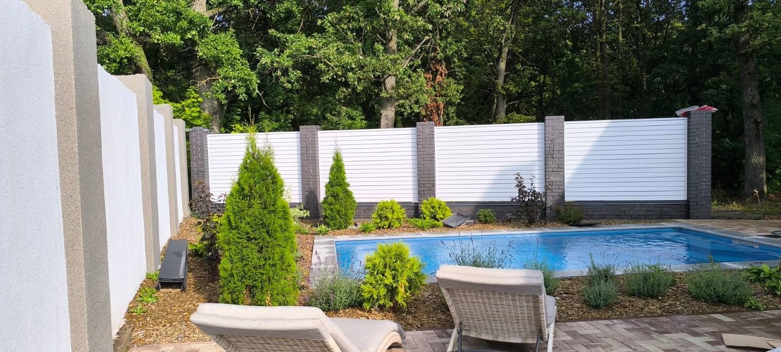 Забор-жалюзи из ламелей Хай-Тек 54м RAL9003 Белый фото 1 в Киришах