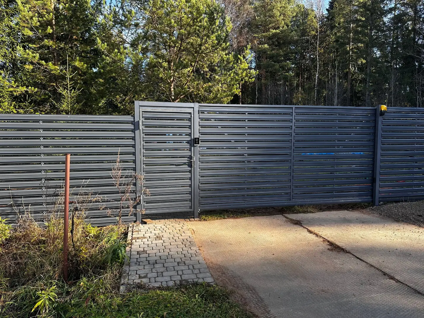 Забор-ранчо из евроштакетника 10м RAL7024 Серый Графит в Киришах
